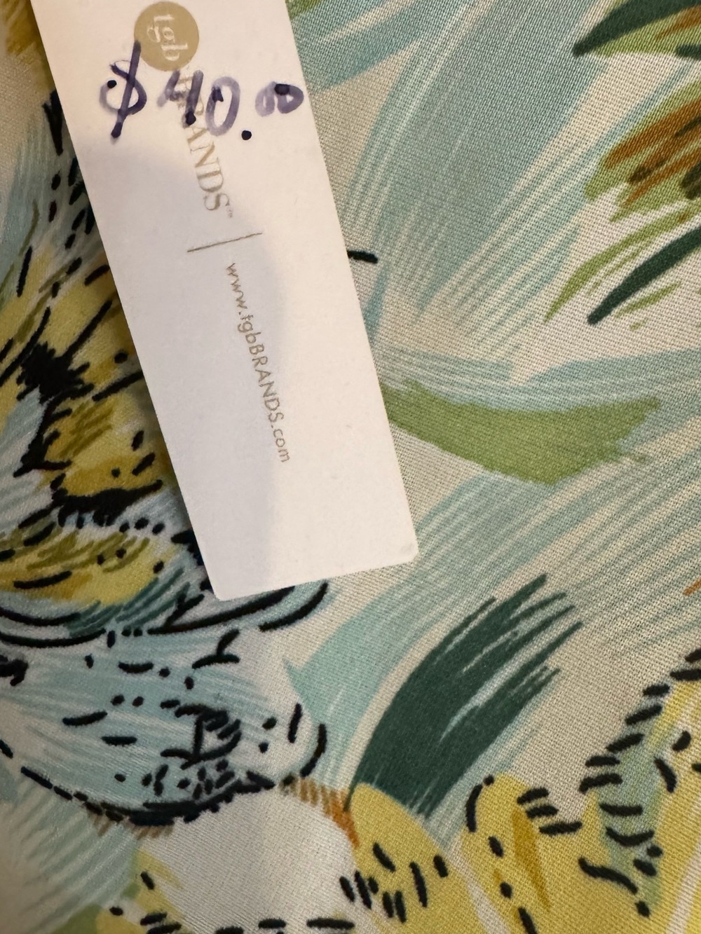 NWT Coco + Carmen Yellow Green Floral V-Neck Ruffle Blouse PLUS: 2X #11 - Picture 8 of 10